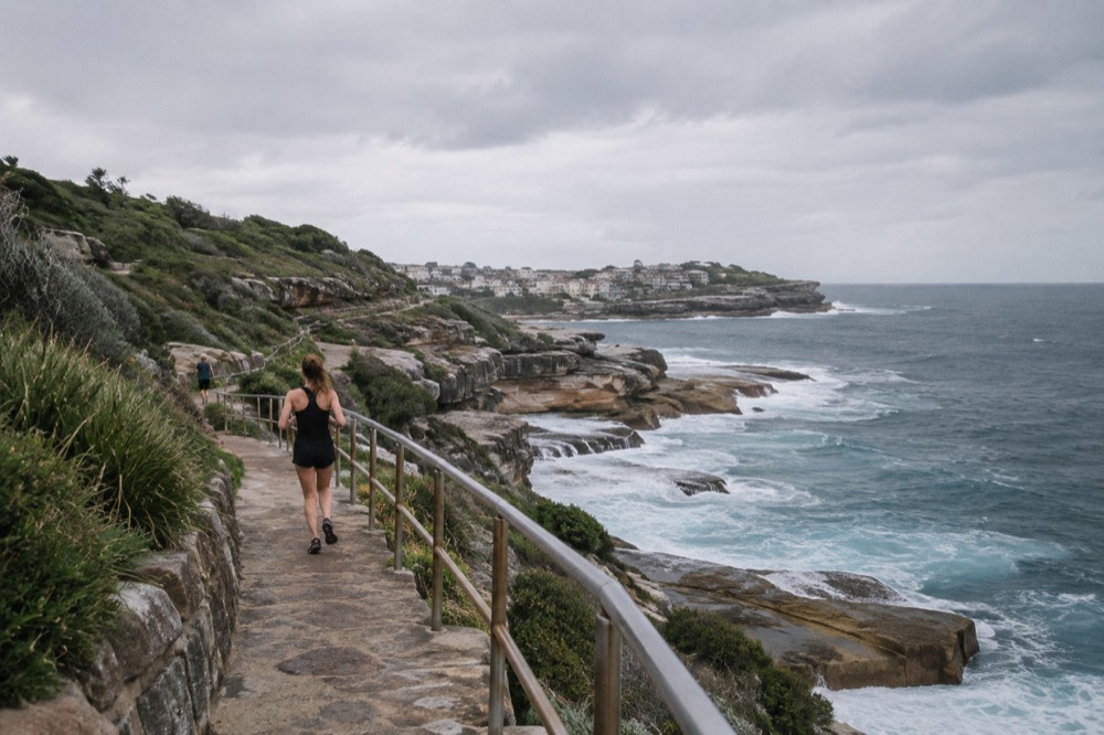 Sandstone cliffs and ocean views along the coastal path south of Bondi Beach