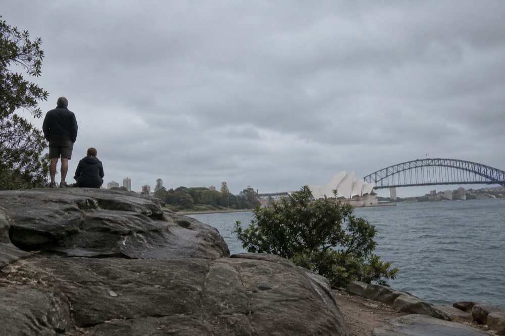 Mrs Macquarie's Chair viewpoint looking towards the Opera House and Harbour Bridge